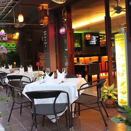 Hemingway'S Hotel Patong Kültér fotó