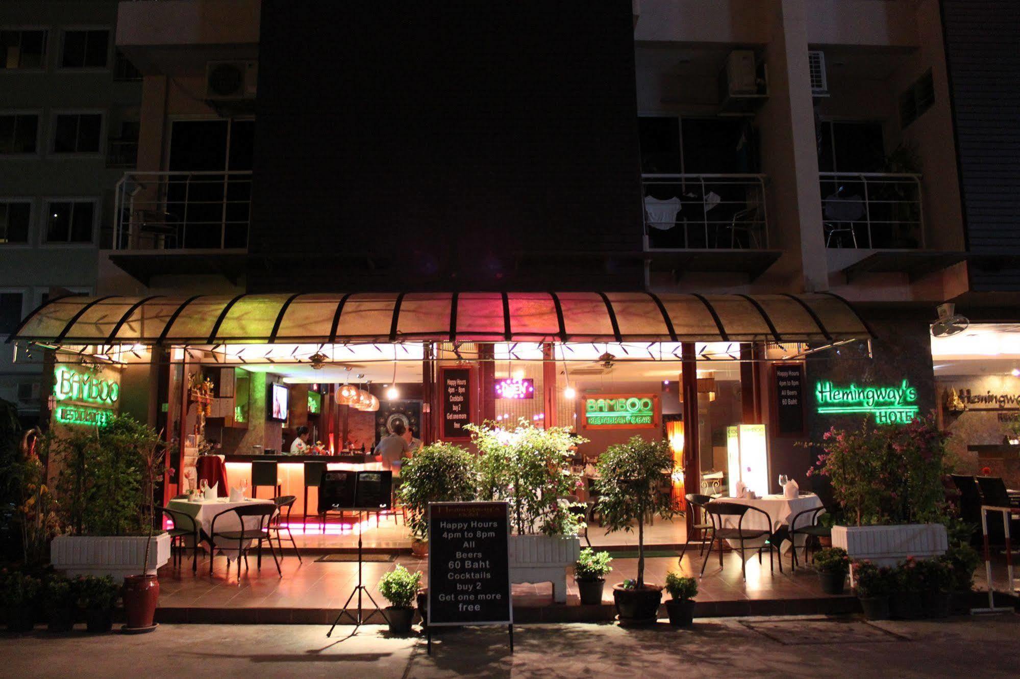 Hemingway'S Hotel Patong Kültér fotó